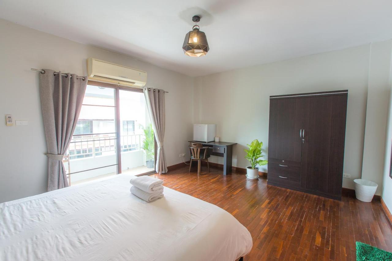 The Little Siri Hotel Csiangmaj Kültér fotó